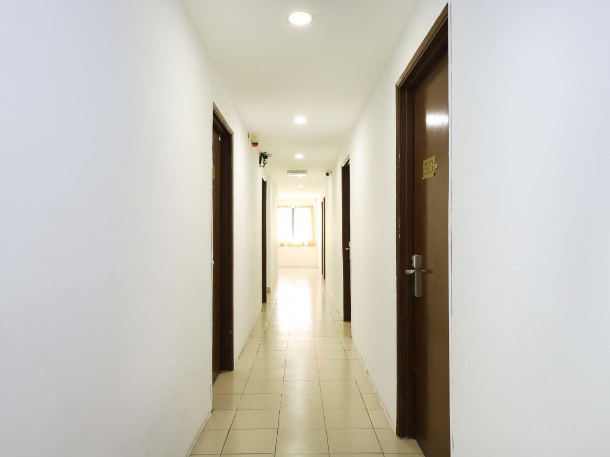 Oyo 280 Hotel Dragon Inn Kuala Lumpur Buitenkant foto